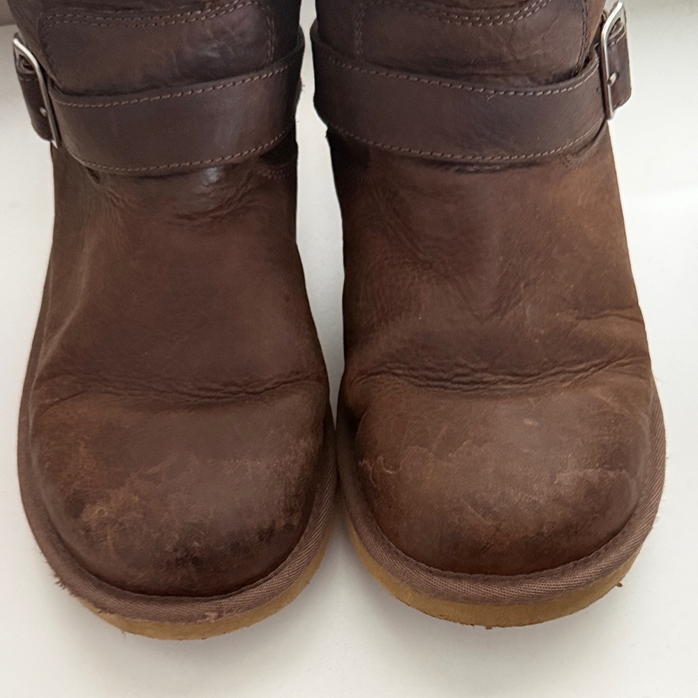 SIZE 9 UGG Dark Brown Moto Boots - Picture 9 of 10